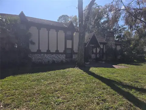 2204 W SUGAR CREEK DR — home for sale