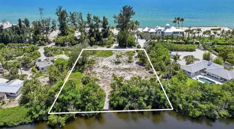 7723 SANDERLING RD — home for sale