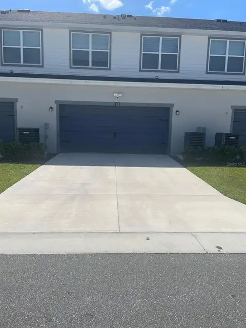 371 CROSSINGS AVE — home for sale